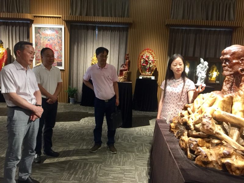 1535614628402562.jpg 2.jpg