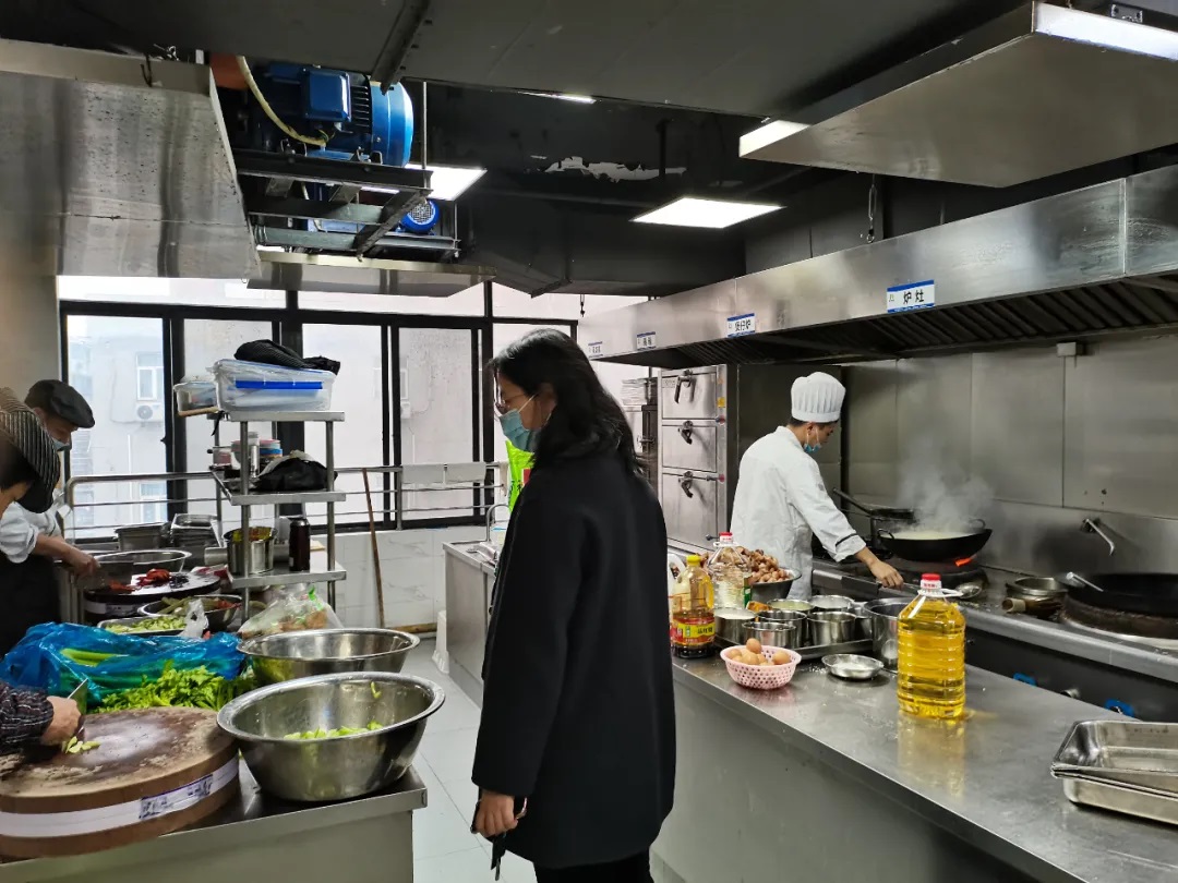 1640157066410472.jpg 640.jpg