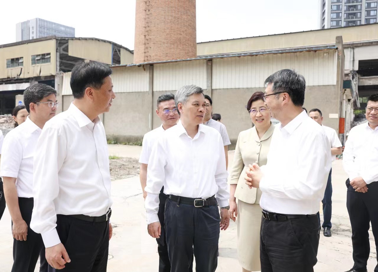 1717581000601020.jpg 1717581000601020.jpg