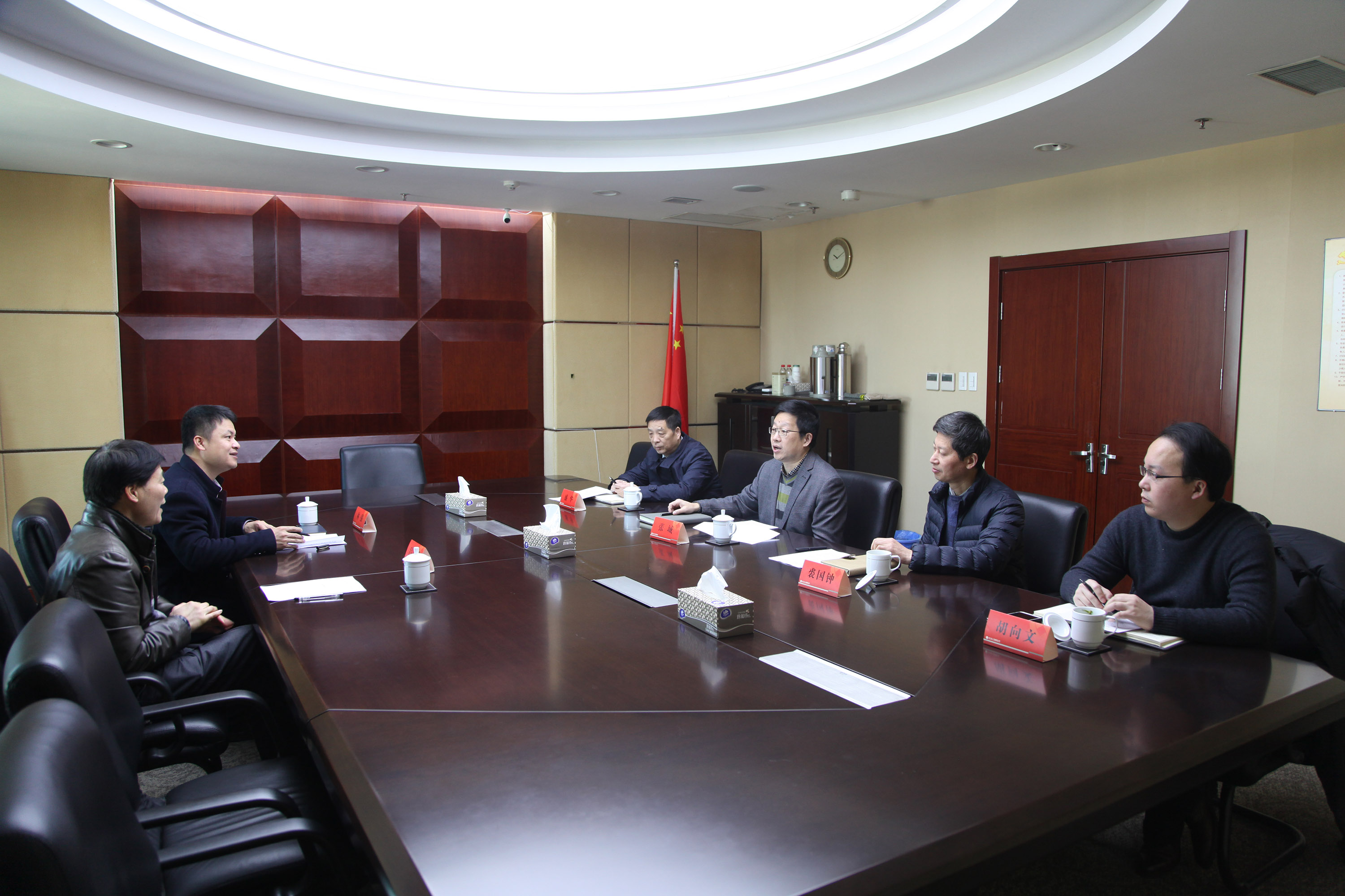 省部屬企事業(yè)工會主席呂美溪一行 調研指導集團公司工會工作