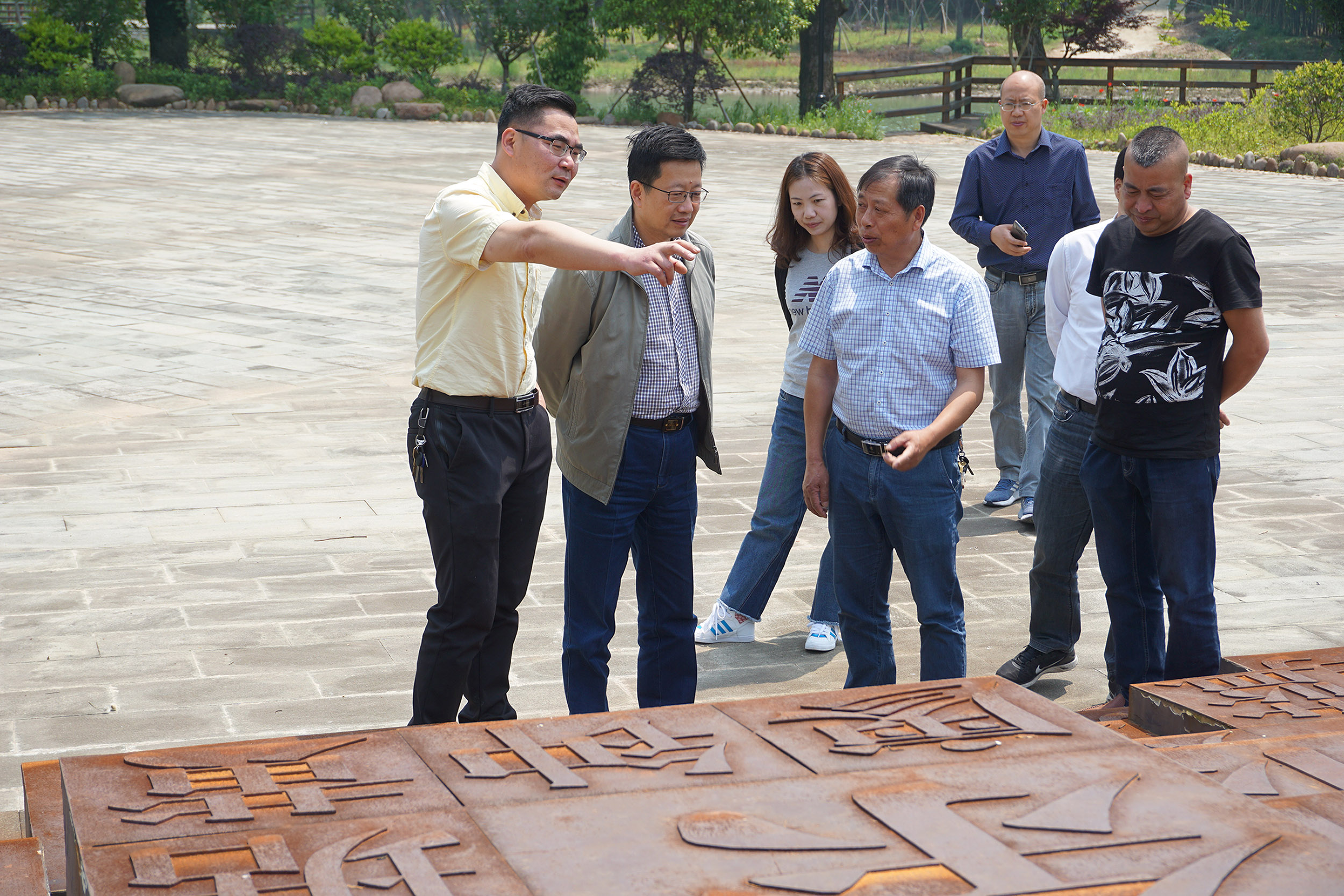 集團公司開展“千企結(jié)千村、消滅薄弱村”專項行動