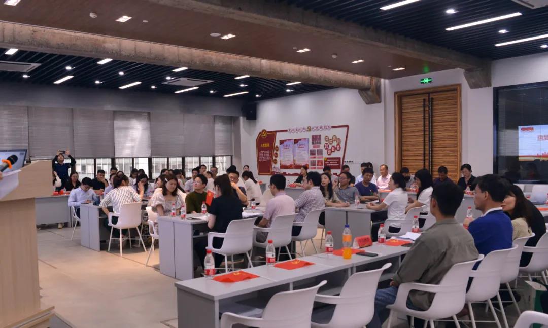 省二輕集團(tuán)舉辦“學(xué)黨史 開新局”黨史知識(shí)競(jìng)賽