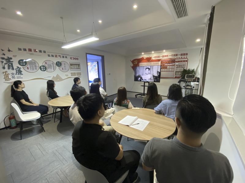 回溯百年輝煌  汲取奮進(jìn)力量 建設(shè)租賃公司黨支部開(kāi)展“紅色觀影月”活動(dòng)